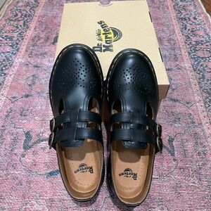 Doc Martens Mary Jane